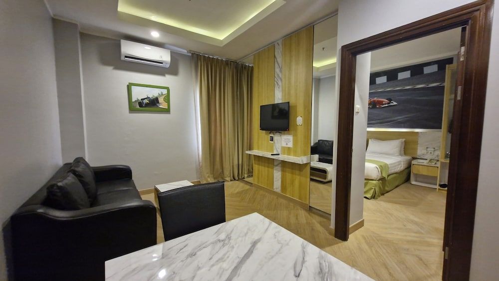 LORIN SYARIAH HOTEL SENTUL Junior Suite 3