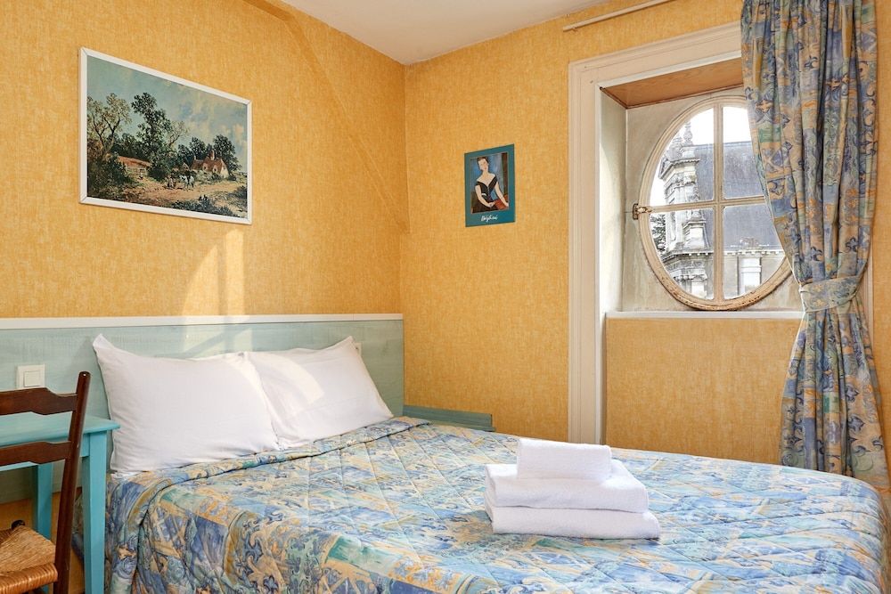 Classic Single Room