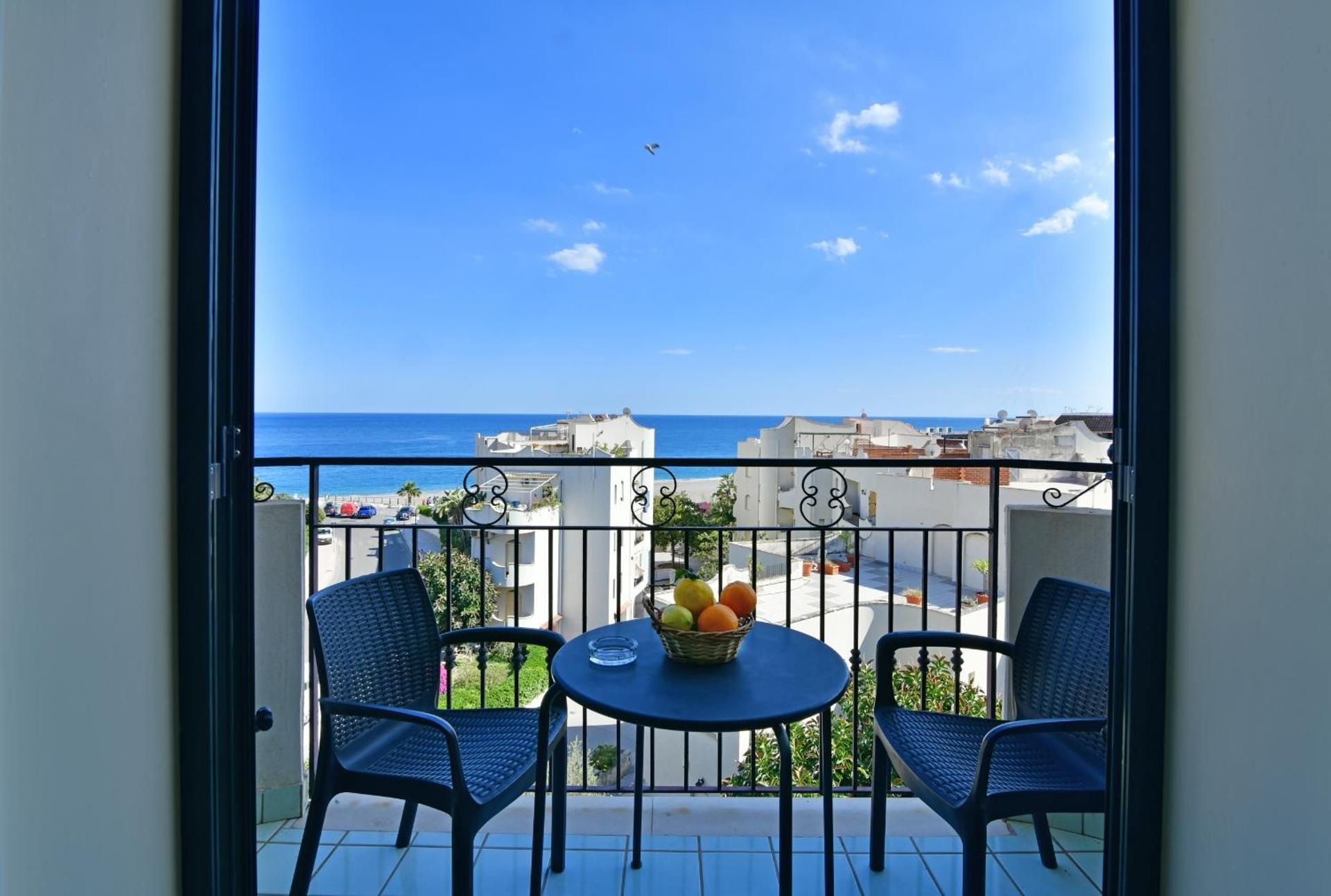 Apartment with Sea View