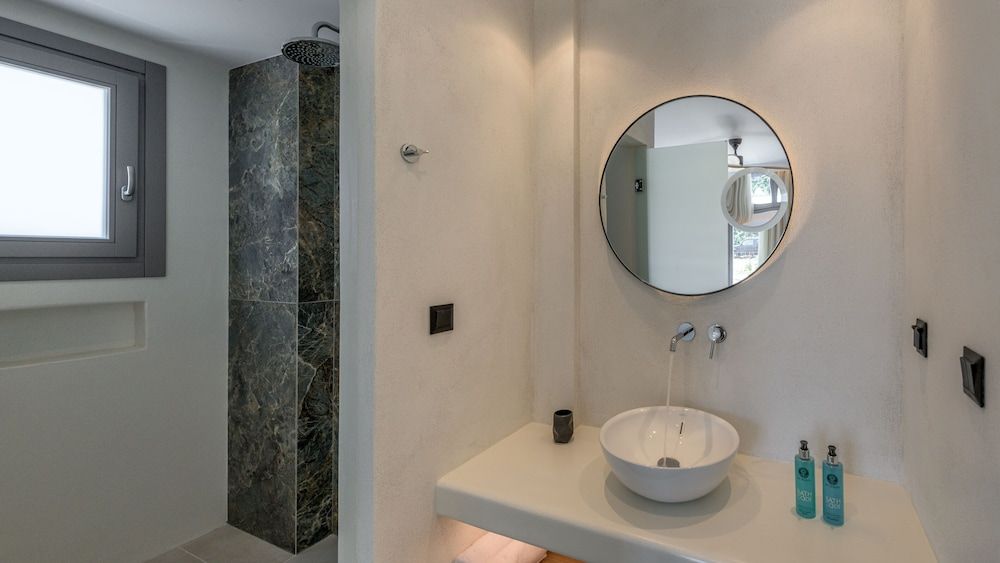 Nove Milos Luxury by Estia Deluxe Double Room 14