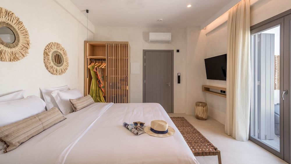 Nove Milos Luxury by Estia Deluxe Double Room 2