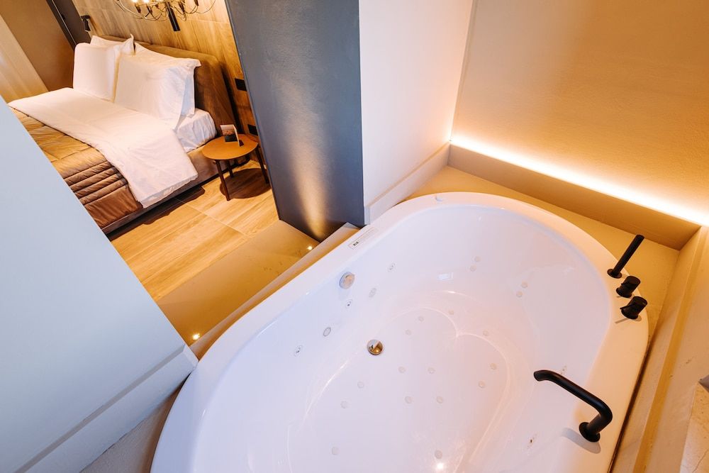 Palazzo Giuditta Panoramic Suite 5