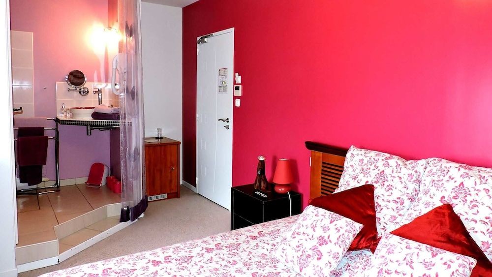 La Gourmandine Standard Double Room 2