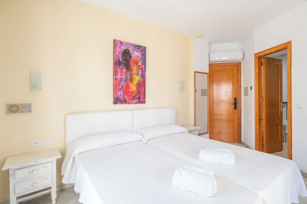 Economy Double or Twin Room