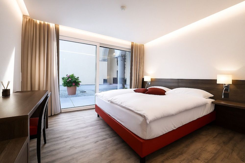 Small Double Room