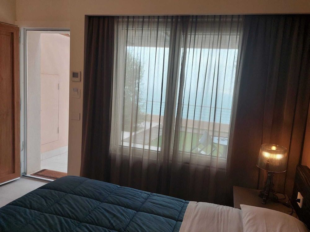 Hotel Belvedere Resort 4 stelle Deluxe Double Room, 1 King Bed, Sea View 5