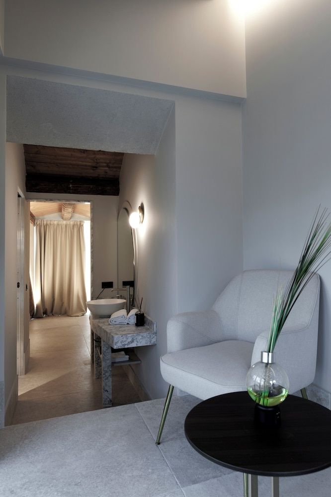 Palazzo Bellezia Luxury Suites & Spa Executive Room, 1 Queen Bed 11