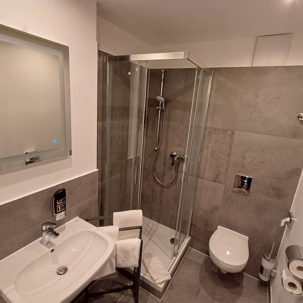 Trip Inn Düsseldorf Neuss Standard Single Room 6