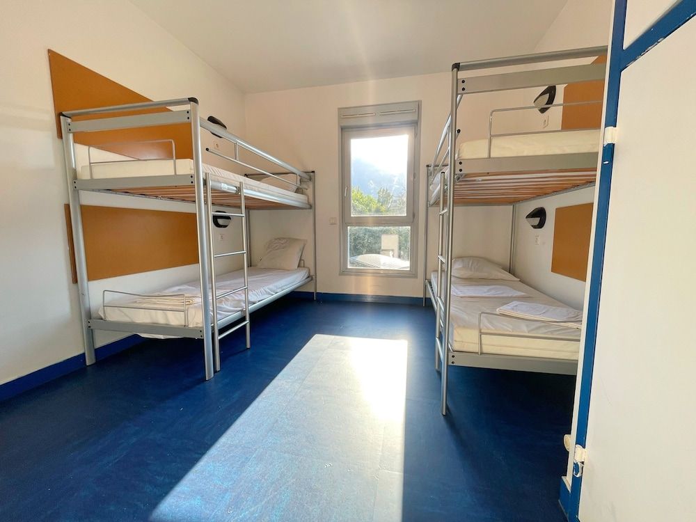 Quadruple Room, Private Bathroom