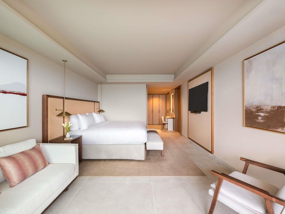 Fairmont La Hacienda Costa del Sol DELUXE ONE BEDROOM SEAVIEW SUITE 1 King 100sqm 2