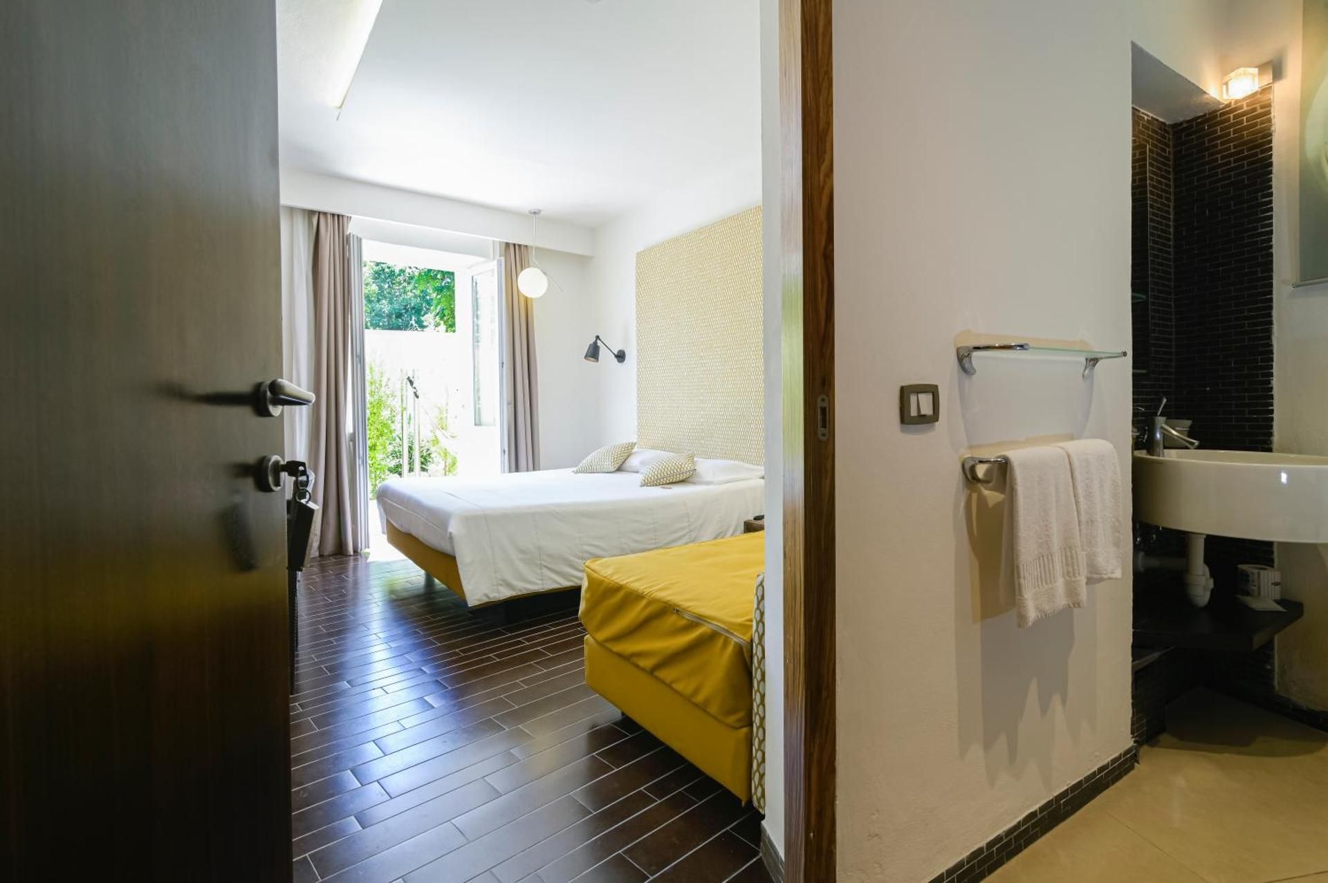 Superior Triple Room