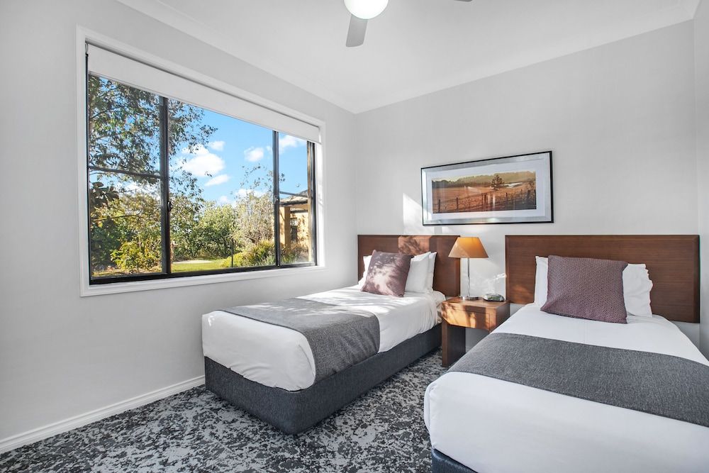2 Bedroom