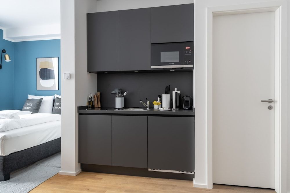 Limehome Potsdam Annemarie-Wolff Platz Suite L with terrace 6