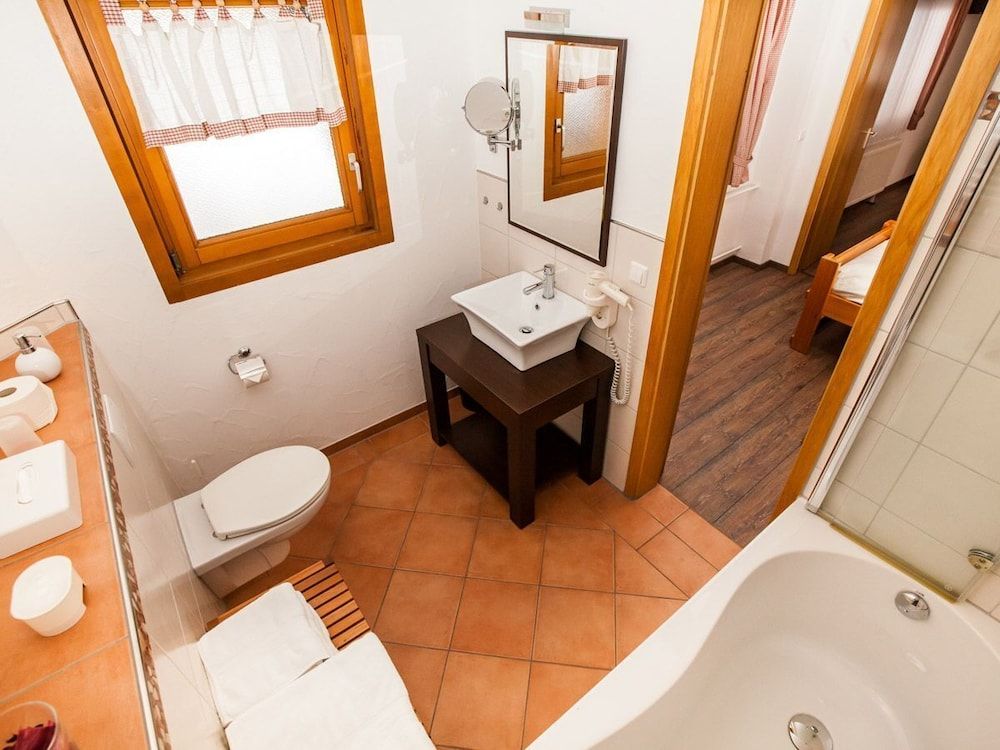 Höhengasthaus Kolmenhof an der Donauquelle Family Room, 2 Bedrooms 6