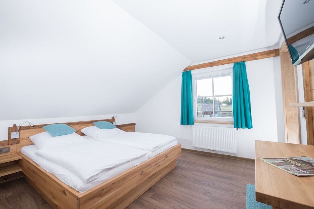 Höhengasthaus Kolmenhof an der Donauquelle Family Suite, 2 Bedrooms 2