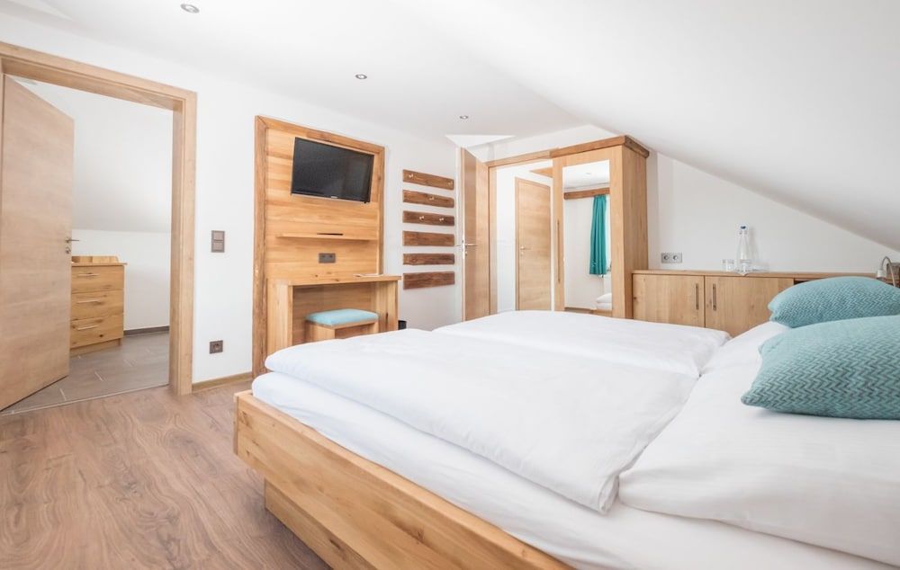 Höhengasthaus Kolmenhof an der Donauquelle Family Suite, 2 Bedrooms