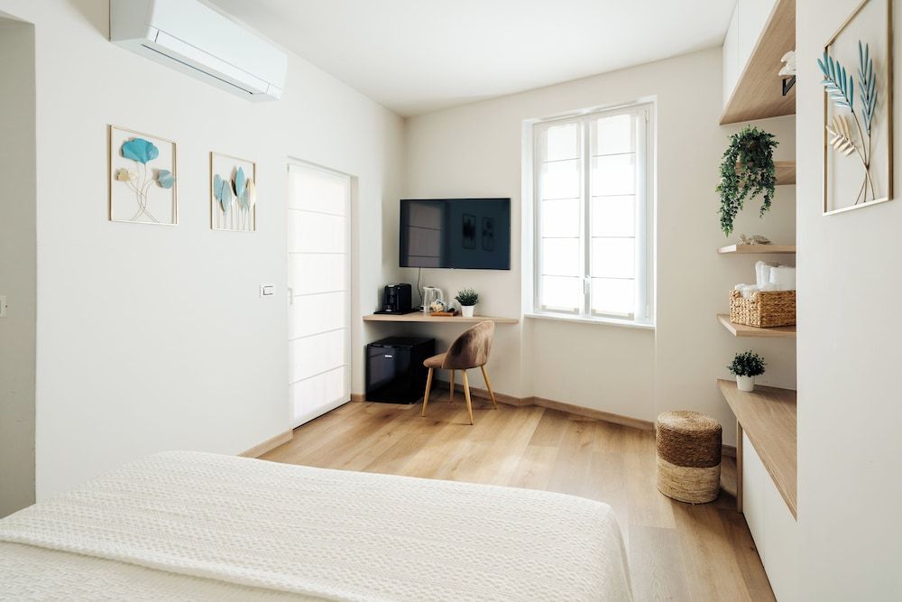 CADAMARE charming rooms in Portovenere Deluxe Room, Partial Sea View 40