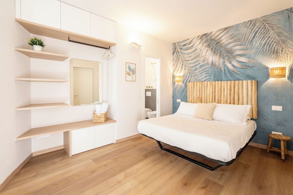 CADAMARE charming rooms in Portovenere Deluxe Room, Partial Sea View 3