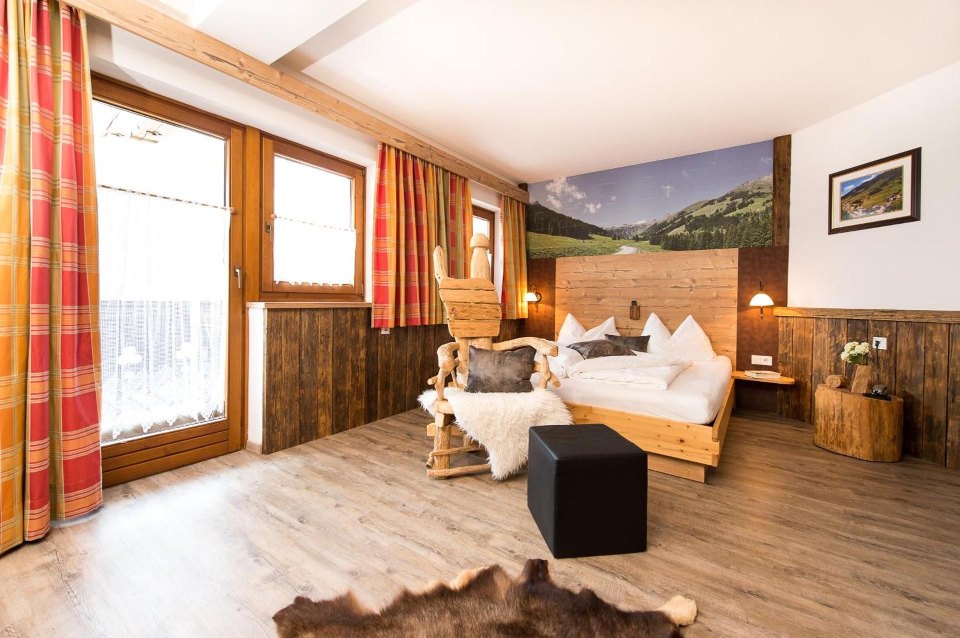 Deluxe Double Room with Bath