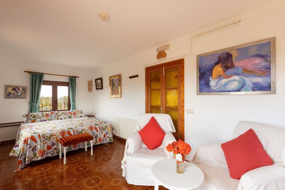 Levante superior double room with terrace and garden view