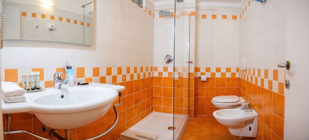 Hotel Ligure Triple Room 8