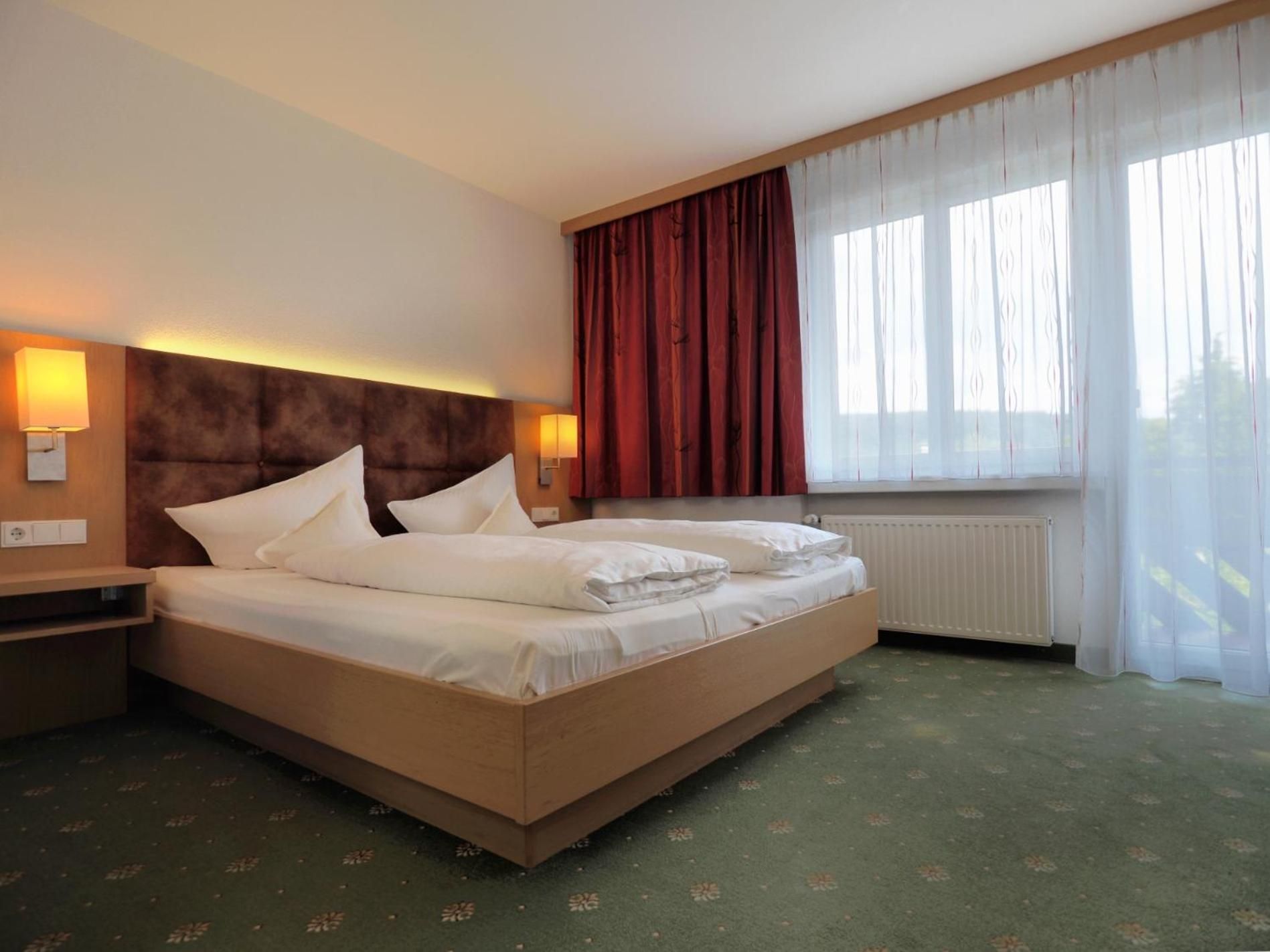 Triple Room with Balcony