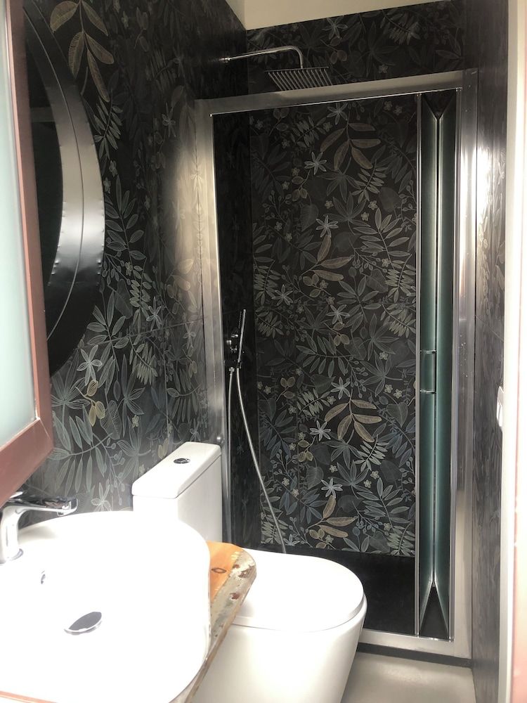 HOTEL SERENA Economy Double Room Single Use 5