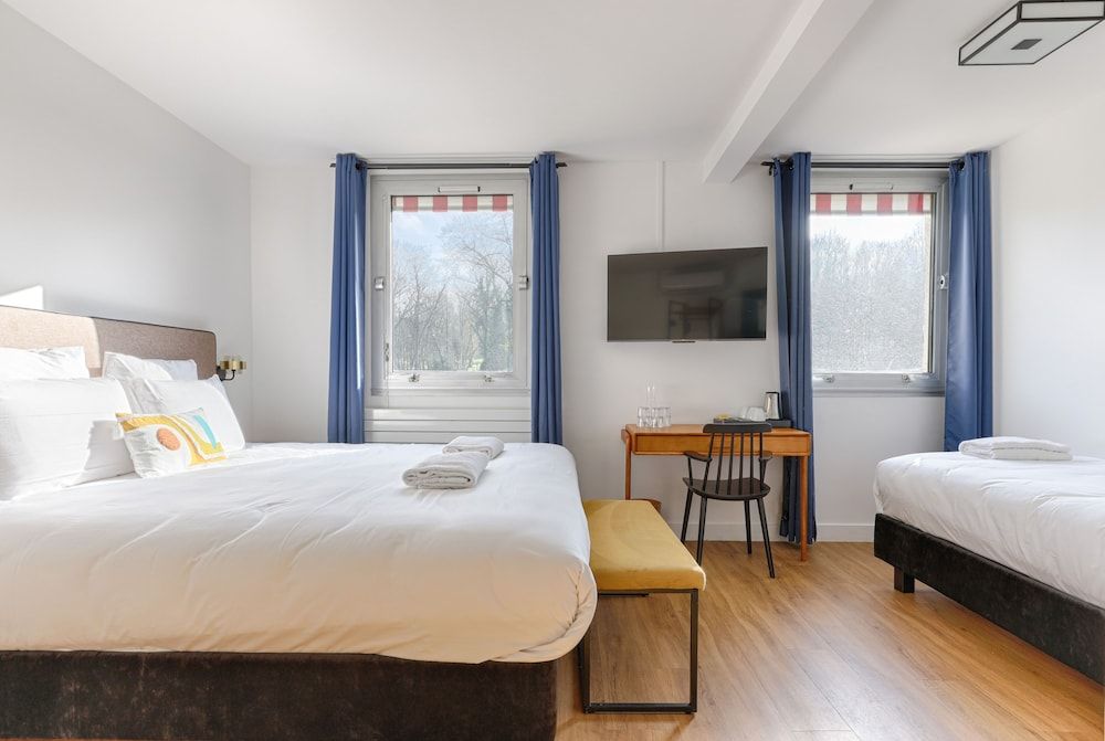 La Coudraie Standard Triple Room 7