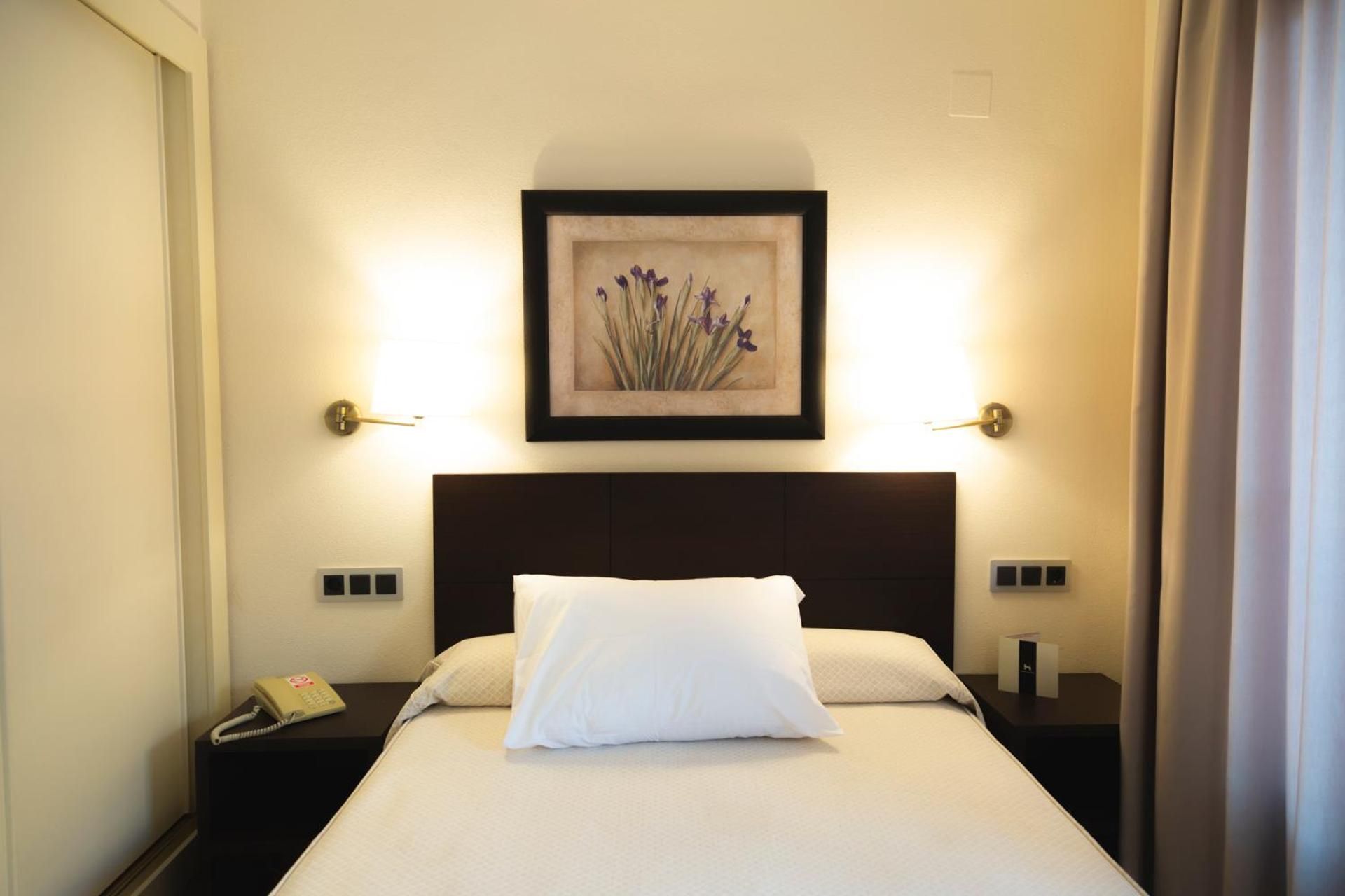 Hotel Cristina Single Room 2