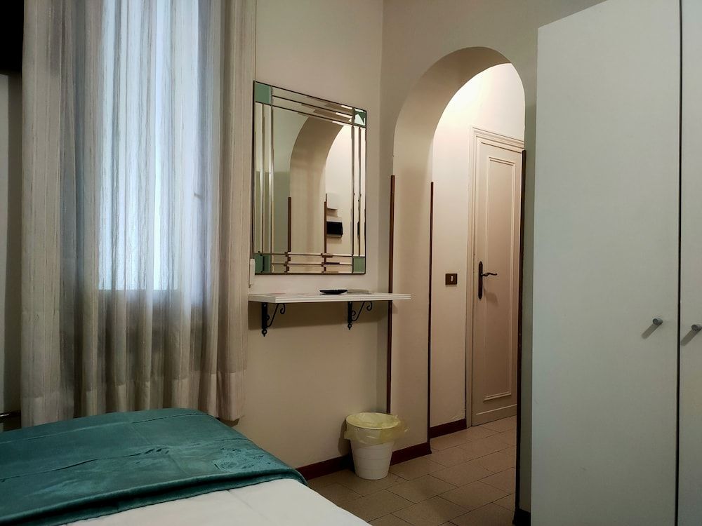 Hotel Il Boschetto Standard Single Room 4