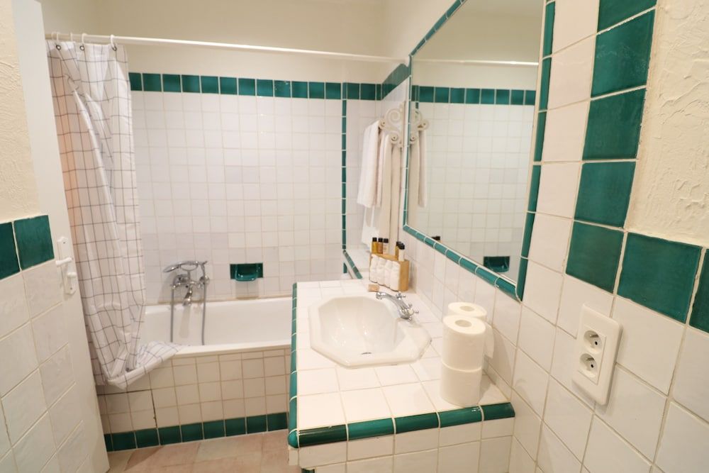 Hotel Villa Roseraie Room 3