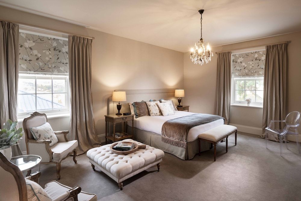 Homestead Deluxe Room