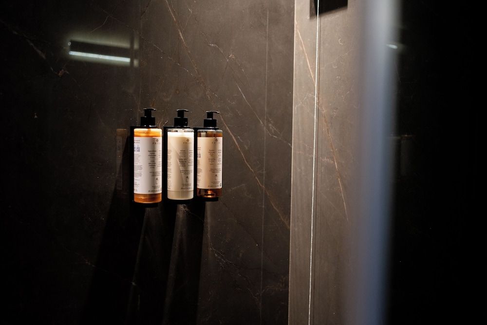 Mon Luxury Rooms - Spa Standard Room 3