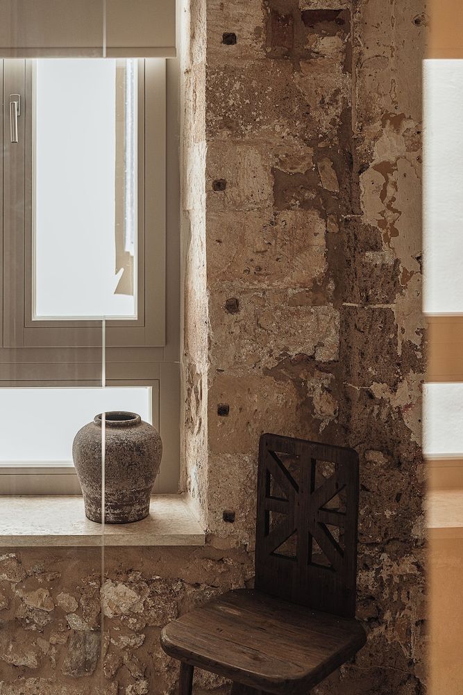 Aisha Hotel Deluxe Triple Room, 1 Queen Bed, Non Smoking, City View 9