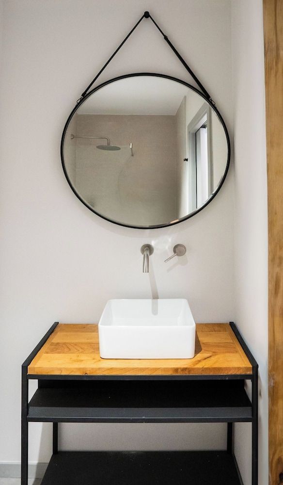 Coliving Compostela Comfort Double Room 6