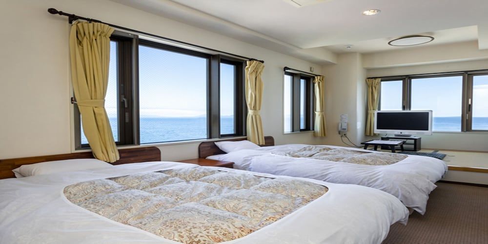 Superior Western-Japanese Room + Bedrock bath, Non Smoking