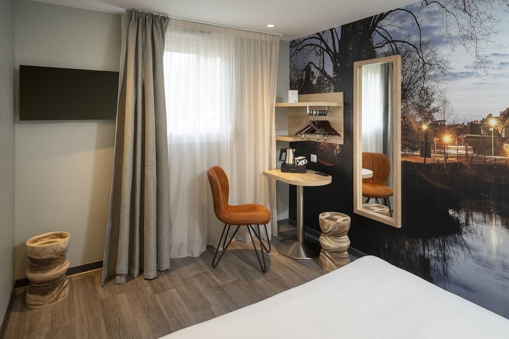 Sure Hotel by Best Western Dole Standard Room, 1 Queen Bed, Accessible, Non Smoking 4