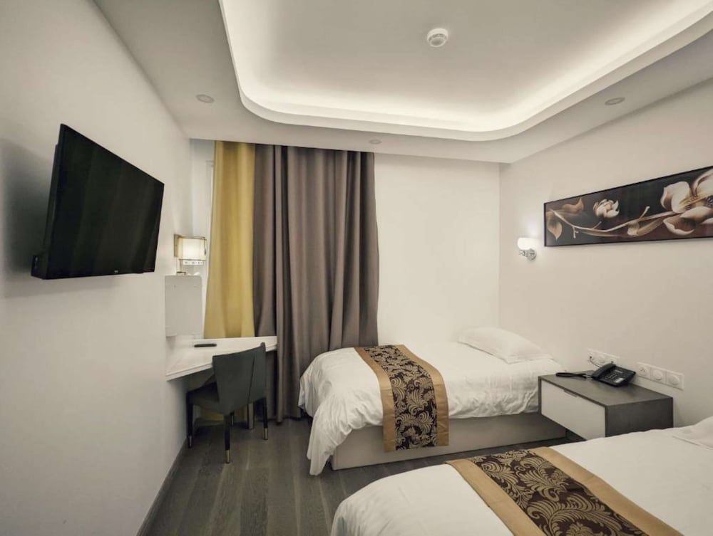 Standard Room, 2 Twin Beds