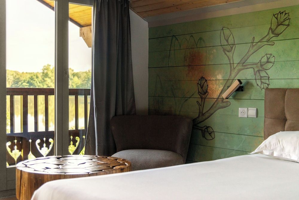 Deluxe Triple Room, Lake View