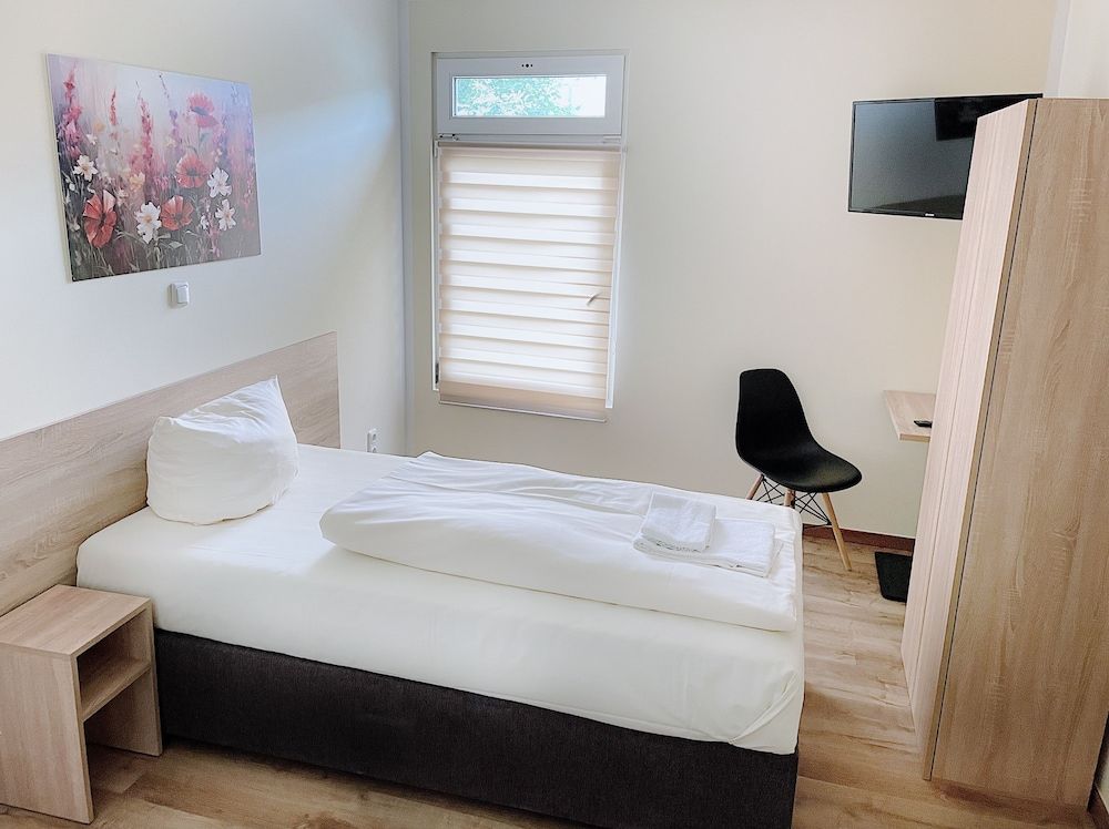 REGIOHOTEL Leipzig West Standard Single Room