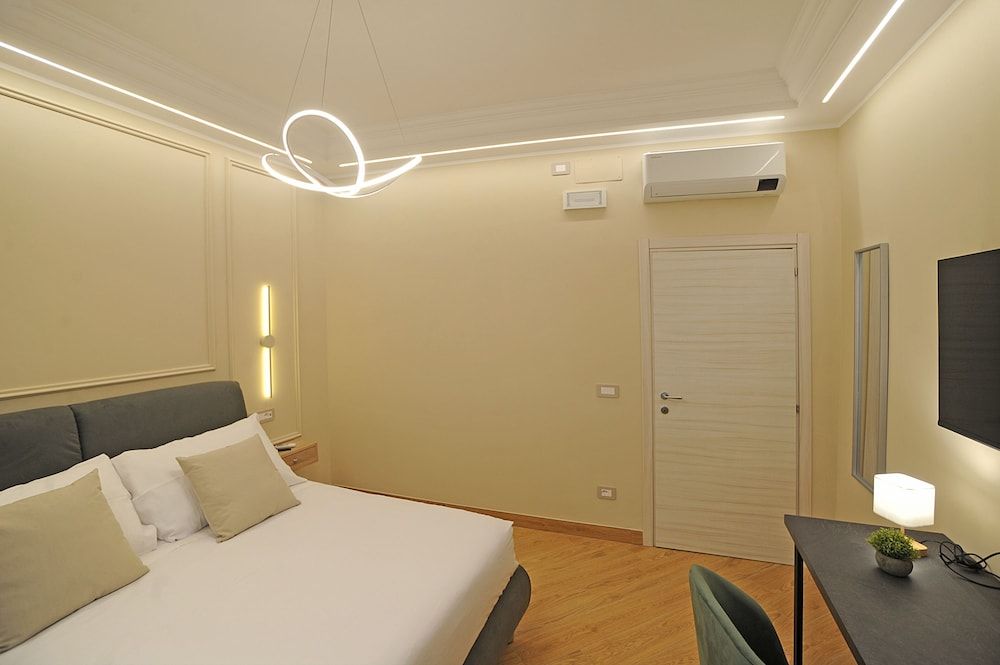 Mom Apartment Rooms&Suites