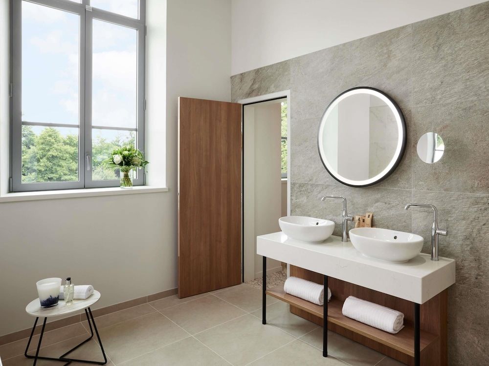 Domaine du Liziec Vannes - MGallery Collection Deluxe Suite, 1 Double Bed 3