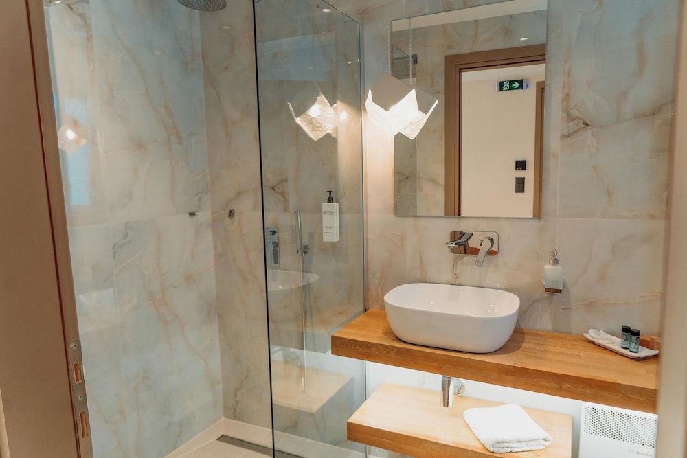 Sky Boutique Hotel Standard Double Room, City View 4