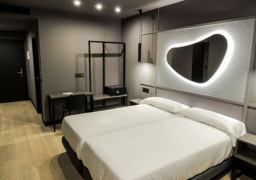 Hotel LIVVO La Escarlata Superior Double Room