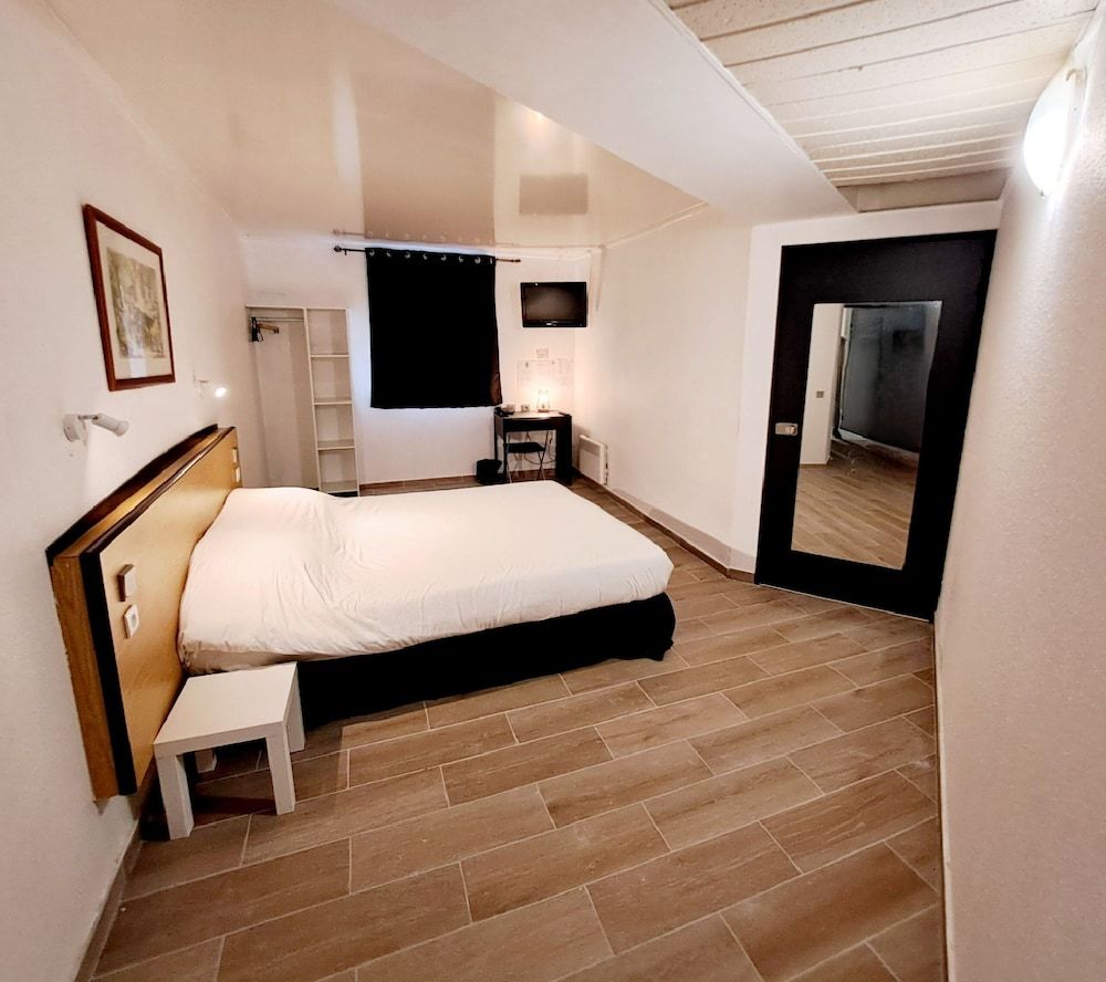 Comfort Room, 1 Queen Bed, Accessible, Non Smoking