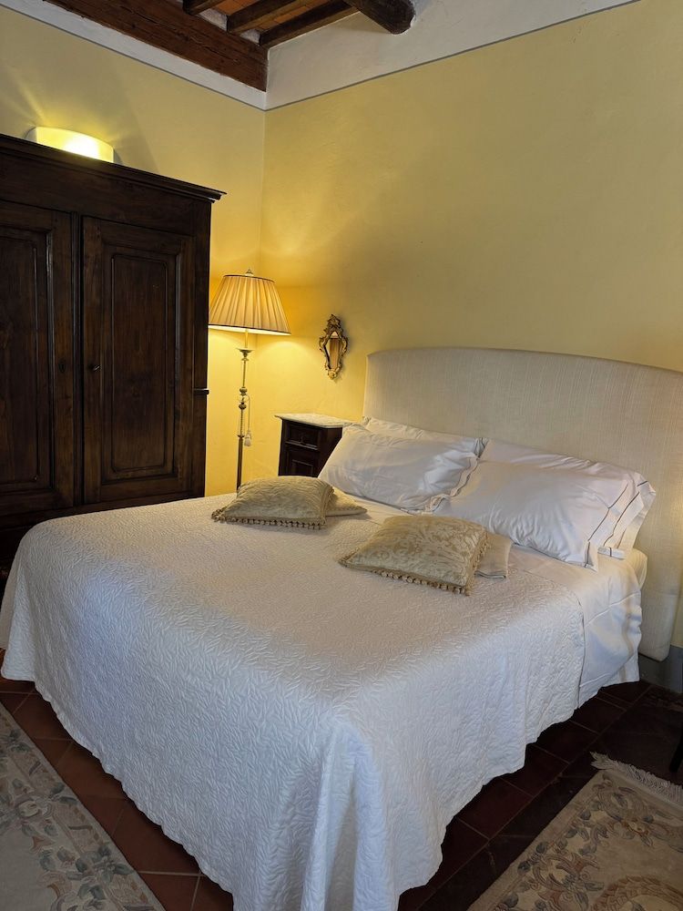 Villa La Dogana Comfort Triple Room, Terrace