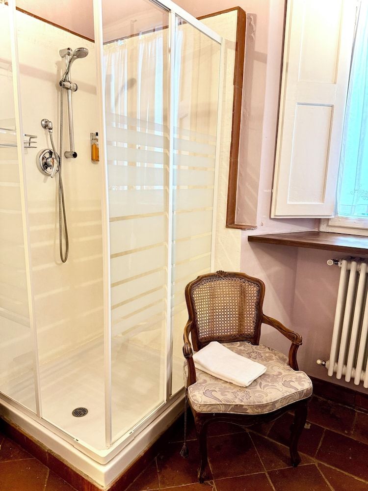 Villa La Dogana Classic Double Room, 1 Bedroom, Private Bathroom 10