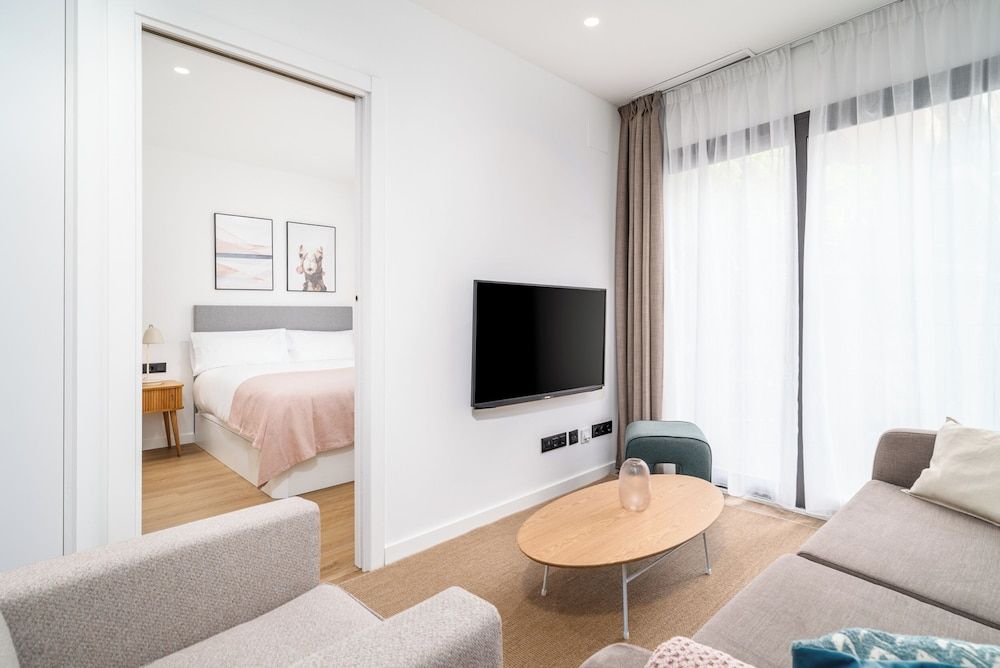 One-Bedroom Apartment with Balcony