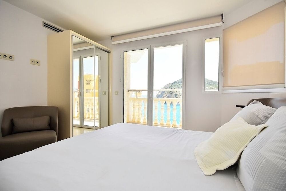 Atico Suite Ola Blanca Luxury Penthouse, 2 Bedrooms, Ocean View 4