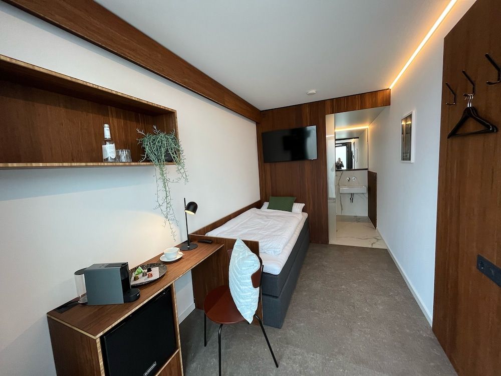 TIN INN Hückelhoven Standard Single Room, Non Smoking, Refrigerator 8